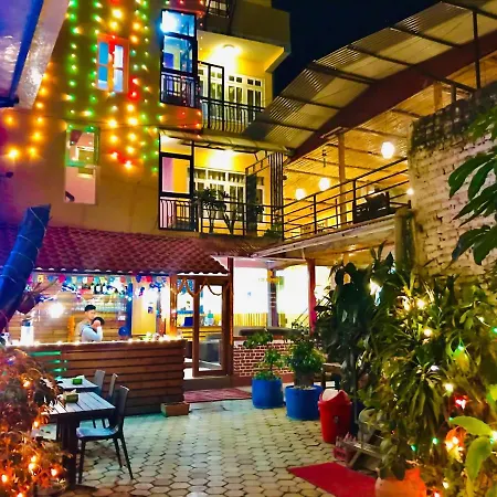 门户酒店